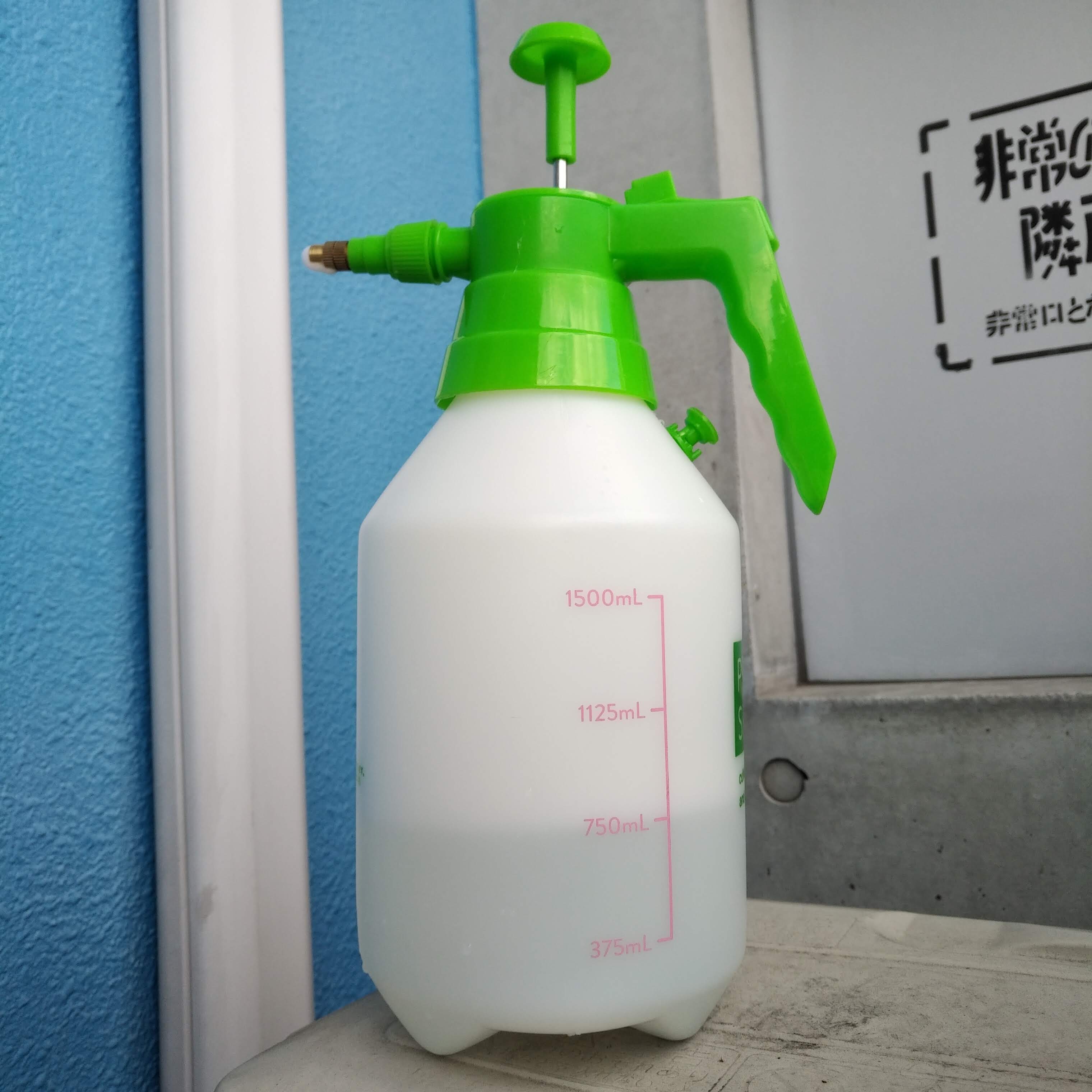 ダイソーの噴霧器